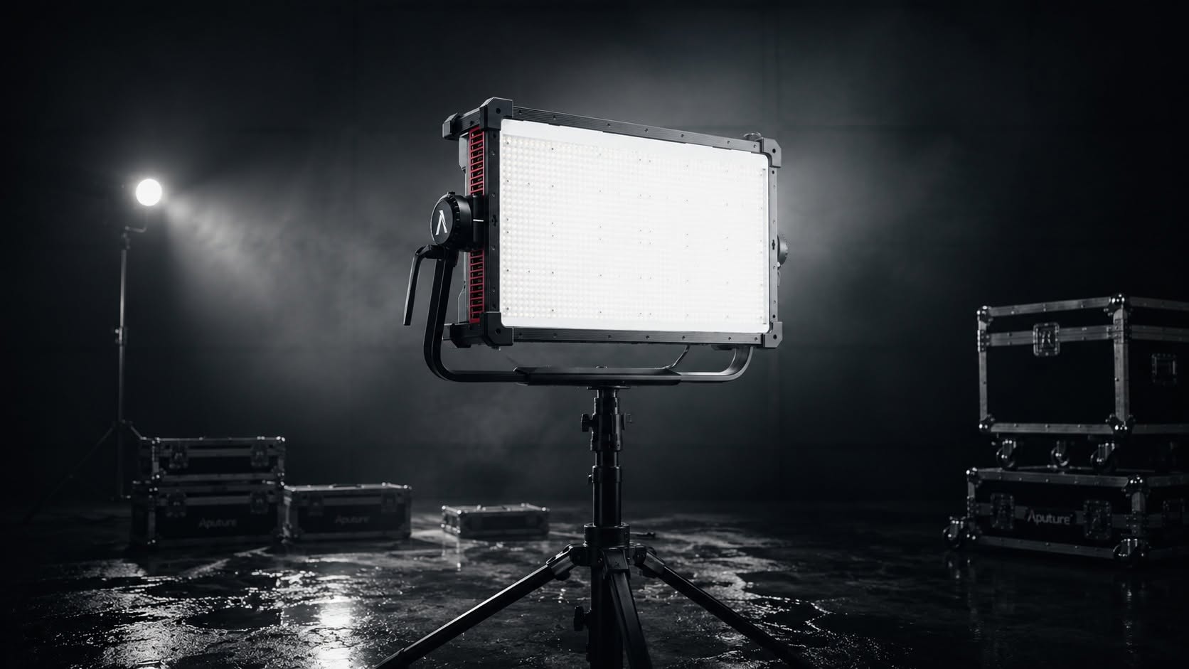 Aputure Nova II 2x1 RGB 1000W en location à Toulouse – Cinedistrict